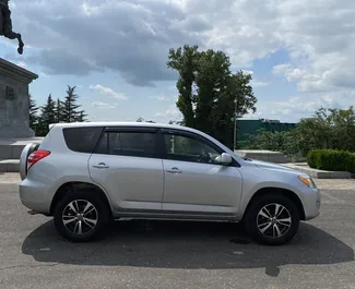 Toyota Rav4 2010 location de voiture en Géorgie, avec ✓ Essence carburant et 210 chevaux ➤ À partir de 105 GEL par jour.