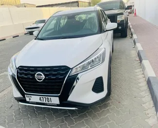 Automašīnas noma Nissan Kicks #7095 ar Automātiskais pārnesumu kārbu Dubaijā, aprīkots ar 1,5L dzinēju ➤ No Jose AAE.