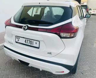 Bensin 1,5L motor i Nissan Kicks 2021 för uthyrning i Dubai.