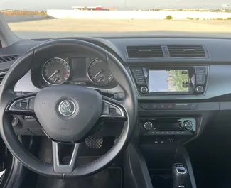 Diesel 1,4L motor i Skoda Fabia 2016 för uthyrning i Durres.