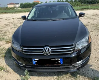 Rendiauto esivaade Volkswagen Passat Tirana lennujaamas, Albaania ✓ Auto #7263. ✓ Käigukast Automaatne TM ✓ Arvustused 1.
