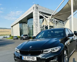 BMW 320d 2019 automobilio nuoma Gruzijoje, savybės ✓ Dyzelinas degalai ir 190 arklio galios ➤ Nuo 474 GEL per dieną.