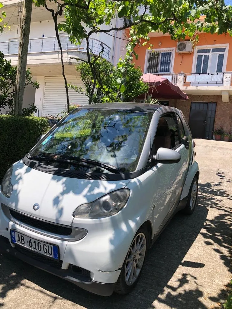 Аренда Smart Fortwo #7293 в Дурресе, Албания ➤ TakeCars.com