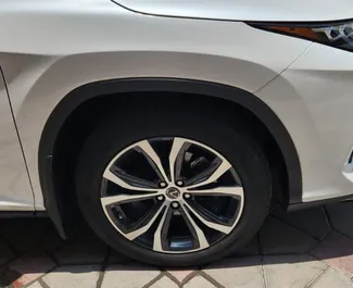 Biluthyrning av Lexus RX 350 2021 i i Förenade Arabemiraten, med funktioner som ✓ Bensin bränsle och 308 hästkrafter ➤ Från 250 AED per dag.