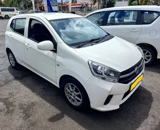 Auto rentimine Perodua Axia #7330 Automaatne Mauritiuse lennujaamas, varustatud 1,0L mootoriga ➤ Jaabirlt Mauritiusel.