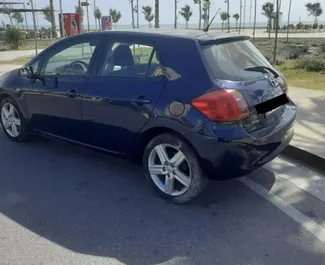 Alquiler de coches Toyota Auris n.º 7433 Manual en Durres, equipado con motor de 2,0L ➤ De Erald en Albania.