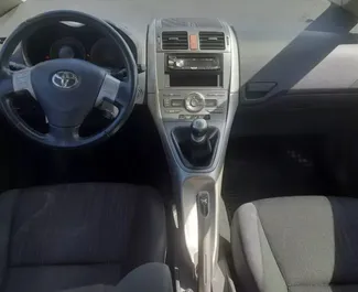 Арендуйте Toyota Auris 2007 в Албании. Топливо: Дизель. Мощность: 110 л.с. ➤ Стоимость от 20 EUR в сутки.