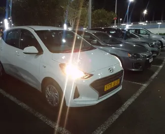 Najem avtomobila Hyundai i10 2022 v na Mauritiusu, z značilnostmi ✓ gorivo Bencin in 1000 konjskih moči ➤ Od 33 USD na dan.