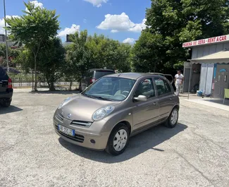 Wynajem samochodu Nissan Micra nr 7337 (Automatyczna) w Tiranie, z silnikiem 1,6l. Benzyna ➤ Bezpośrednio od Skerdi w Albanii.