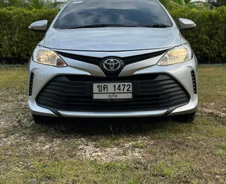 Bensin 1,3L motor i Toyota Vios 2019 för uthyrning på Phuket Airport.