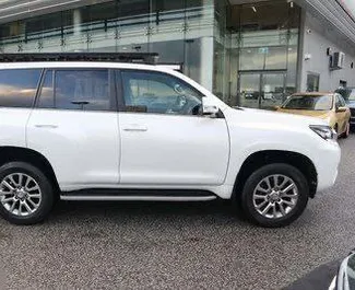 Прокат машины Toyota Land Cruiser Prado №7322 (Автомат) в Тбилиси, с двигателем 3,0л. Дизель ➤ Напрямую от Дато в Грузии.