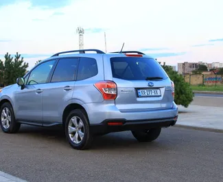 トビリシにて、グルジアにてでのSubaru Forester #7757 自動カーレンタル、2.5Lエンジン搭載 ➤ ジョージから。