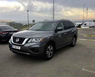 Nissan Pathfinder 2020 auto rentimine Gruusias, sisaldab ✓ Bensiin kütust ja 284 hobujõudu ➤ Alates 201 GEL päevas.