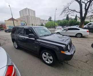 Alquiler de coches Jeep Patriot n.º 7950 Automático en Tiflis, equipado con motor de 2,4L ➤ De George en Georgia.