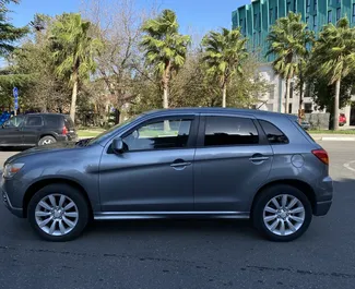 Mitsubishi Outlander Sport 2015 için kiralık Benzin 2,0L motor, Kutaisi'de.