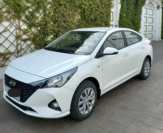 Hyundai Accent 2022 autóbérlés Azerbajdzsánban, jellemzők ✓ Benzin üzemanyag és 123 lóerő ➤ Napi 57 AZN-tól kezdődően.
