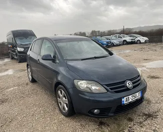 Прокат машины Volkswagen Golf+ №8136 (Автомат) в аэропорту Тираны, с двигателем 2,0л. Дизель ➤ Напрямую от Ромео в Албании.