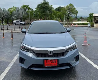 Bilutleie Honda City #8105 med Automatisk på Samui lufthavn, utstyrt med 1,0L-motor ➤ Fra Alonggorn i Thailand.