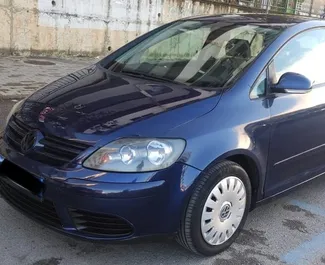 Alquiler de coches Volkswagen Golf Plus n.º 7292 Manual en Durres, equipado con motor de 2,0L ➤ De Erald en Albania.