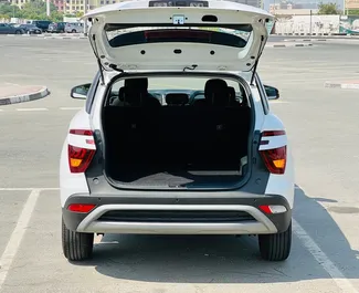 Ενοικίαση αυτοκινήτου Hyundai Creta #8287 με κιβώτιο ταχυτήτων Αυτόματο στο Ντουμπάι, εξοπλισμένο με κινητήρα 1,6L ➤ Από Ρόδι στα Ηνωμένα Αραβικά Εμιράτα.