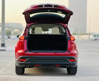 Mazda Cx-9 bérlése. Kényelmes, Prémium, Crossover típusú autó bérlése az Egyesült Arab Emírségekben ✓ Letét nélkül ✓ Biztosítási opciók: TPL, FDW, Fiatal.