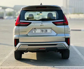 Biluthyrning Mitsubishi Xpander #8332 med Automatisk i Dubai, utrustad med 1,5L motor ➤ Från Rodi i Förenade Arabemiraten.