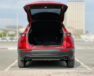 Mazda CX-30 kiralama. Ekonomi, Konfor, Crossover Türünde Araç Kiralama BAE'de ✓ Depozitosuz ✓ TPL, FDW, Genç sigorta seçenekleri.