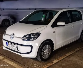 Volkswagen Up – автомобиль категории Эконом напрокат в Сербии ✓ Депозит 200 EUR ✓ Страхование: КАСКО, От угона, С выездом, Молодой.