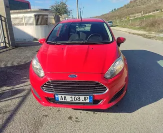 Priekinė automobilio, kurį nuomojate Ford Fiesta Tiranoje, Albanija vaizdas ✓ Automobilis #8250. ✓ Pavarų dėžė Rankinis TM ✓ Atsiliepimai 0.