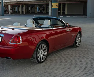 Bilutleie Rolls-Royce Dawn #8411 med Automatisk i Dubai, utstyrt med 6,6L-motor ➤ Fra Kumar i De Forente Arabiske Emirater.