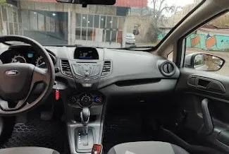 Frontvisning av en leiebil Ford Fiesta i Jerevan, Armenia ✓ Bil #6782. ✓ Automatisk TM ✓ 0 anmeldelser.