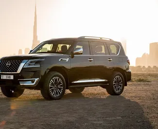 Frontvisning af en udlejnings Nissan Patrol i Dubai, De Forenede Arabiske Emirater ✓ Bil #8406. ✓ Automatisk TM ✓ 0 anmeldelser.