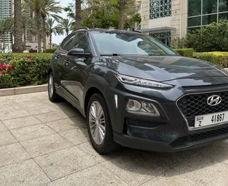 Hyundai Kona 2020 için kiralık Benzin 2,0L motor, Dubai'de.