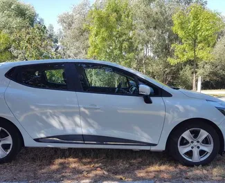 Ενοικίαση αυτοκινήτου Renault Clio 4 #8785 με κιβώτιο ταχυτήτων Αυτόματο στην Ποντγκόριτσα, εξοπλισμένο με κινητήρα 1,5L ➤ Από Bojan στο Μαυροβούνιο.