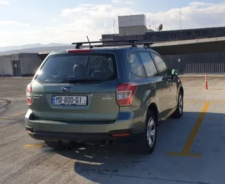 Subaru Forester 2015 on rentimiseks saadaval Tbilisis, piiranguga piiramatu kilomeetrit.