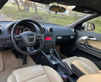 Benzin 1,8L motor af Audi A3 Cabrio 2009 til udlejning i Tirana lufthavn.