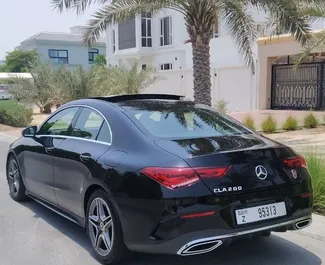 Automašīnas noma Mercedes-Benz CLA200 #8560 ar Automātiskais pārnesumu kārbu Dubaijā, aprīkots ar 2,0L dzinēju ➤ No Andry AAE.