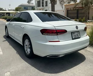 Aluguel de Carro Volkswagen Passat #8618 com transmissão Automático no Dubai, equipado com motor 2,0L ➤ De Andry nos Emirados Árabes Unidos.