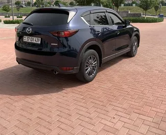 Benzin 2,5L motor af Mazda CX-5 2019 til udlejning i Jerevan.