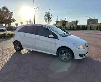 Mercedes-Benz B-Class 租赁。在 在亚美尼亚 出租的 舒适性, 高级 汽车 ✓ Without Deposit ✓ 提供 TPL 保险选项。