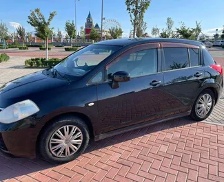 Ενοικίαση Nissan Tiida. Αυτοκίνητο Οικονομική, Άνεση προς ενοικίαση στην Αρμενία ✓ Χωρίς κατάθεση ✓ Επιλογές ασφάλισης: TPL.