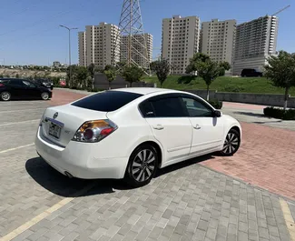 Ενοικίαση Nissan Altima. Αυτοκίνητο Άνεση, Πρίμιουμ προς ενοικίαση στην Αρμενία ✓ Χωρίς κατάθεση ✓ Επιλογές ασφάλισης: TPL.