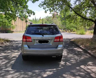 Pronájem auta Dodge Journey 2021 v Arménii, s palivem Benzín a výkonem 173 koní ➤ Cena od 55 USD za den.