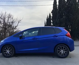 Benzinas 1,5L variklis Honda Fit 2015 nuomai Tbilisyje.