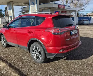 Toyota Rav4 2017 com sistema de Tração integral, disponível em Tbilisi.