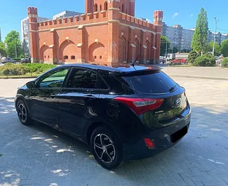 Hyundai i30 - автомобіль категорії Економ, Комфорт напрокат в Росії ✓ Депозит у розмірі 5000 RUB ✓ Страхування: ОСЦПВ.
