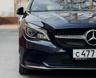 Araç Kiralama Mercedes-Benz CLA200 #8978 Otomatik Kaliningrad'da, 1,3L motor ile donatılmış ➤ Petr tarafından Rusya'da.