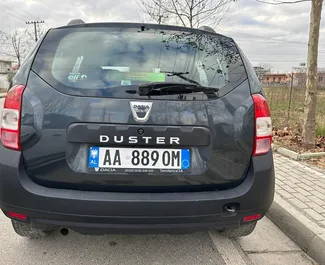 Dacia Duster 2015 vuokrattavissa Tiranassa, rajoittamaton kilometrin rajalla.