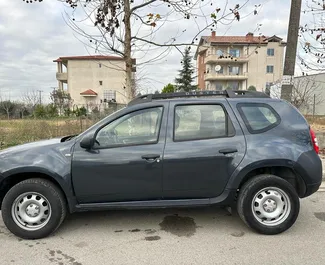 Dacia Duster noma. Ekonomiskā, Komforta, Krossovers automašīna nomai Albānijā ✓ Depozīts 150 EUR ✓ Apdrošināšanas iespējas: TPL, CDW, Ārvalstīs.