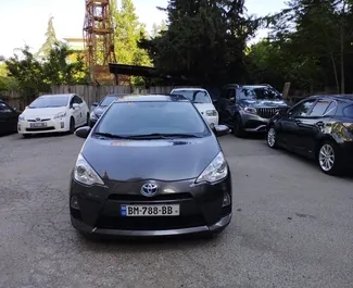 Bilutleie Toyota Prius C #9242 med Automatisk i Tbilisi, utstyrt med 1,5L-motor ➤ Fra Natia i Georgia.